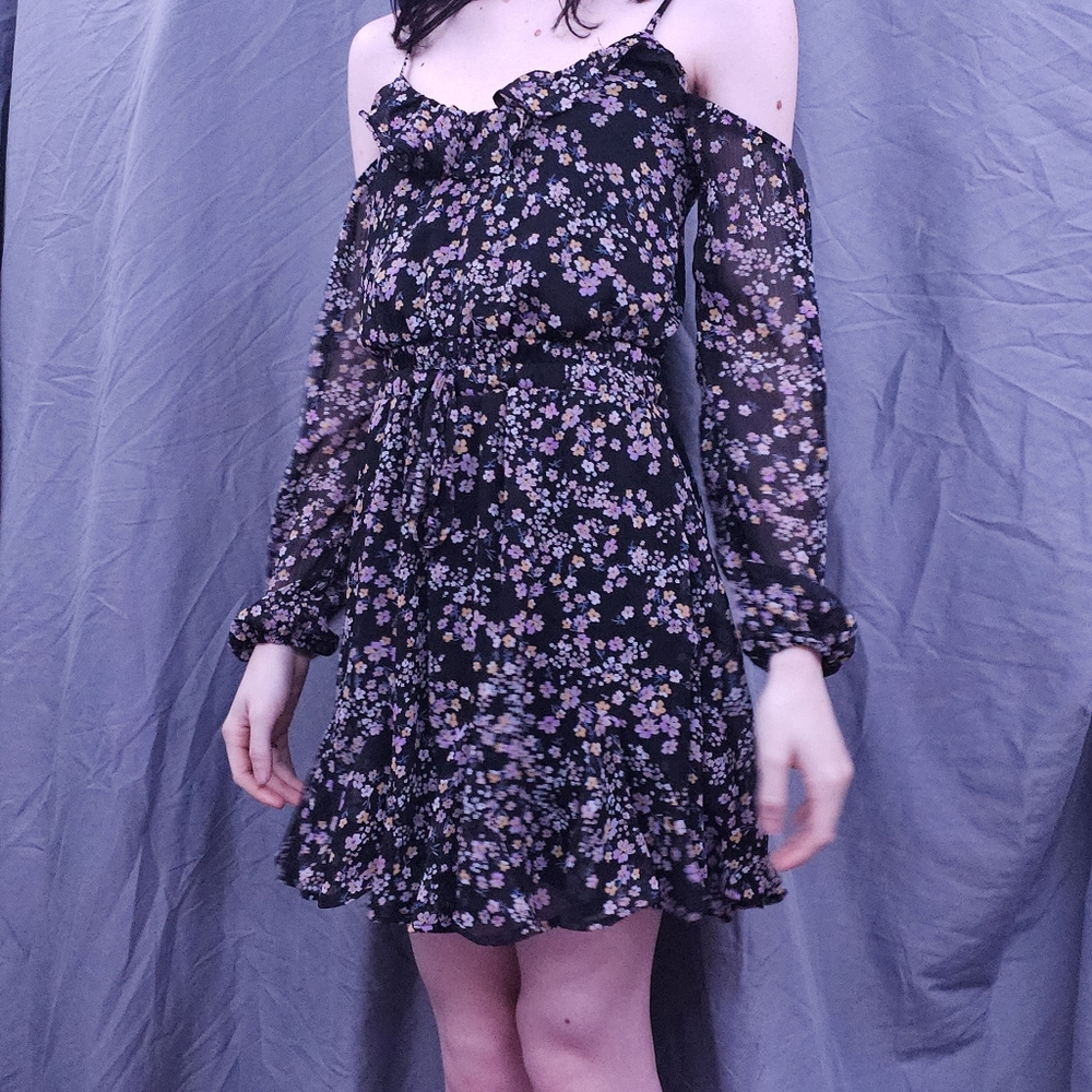 Small Floral mini off the shoulder spring mini dress